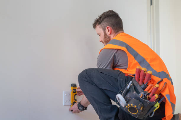 Best Electrical Outlet Repair  in Splendora, TX